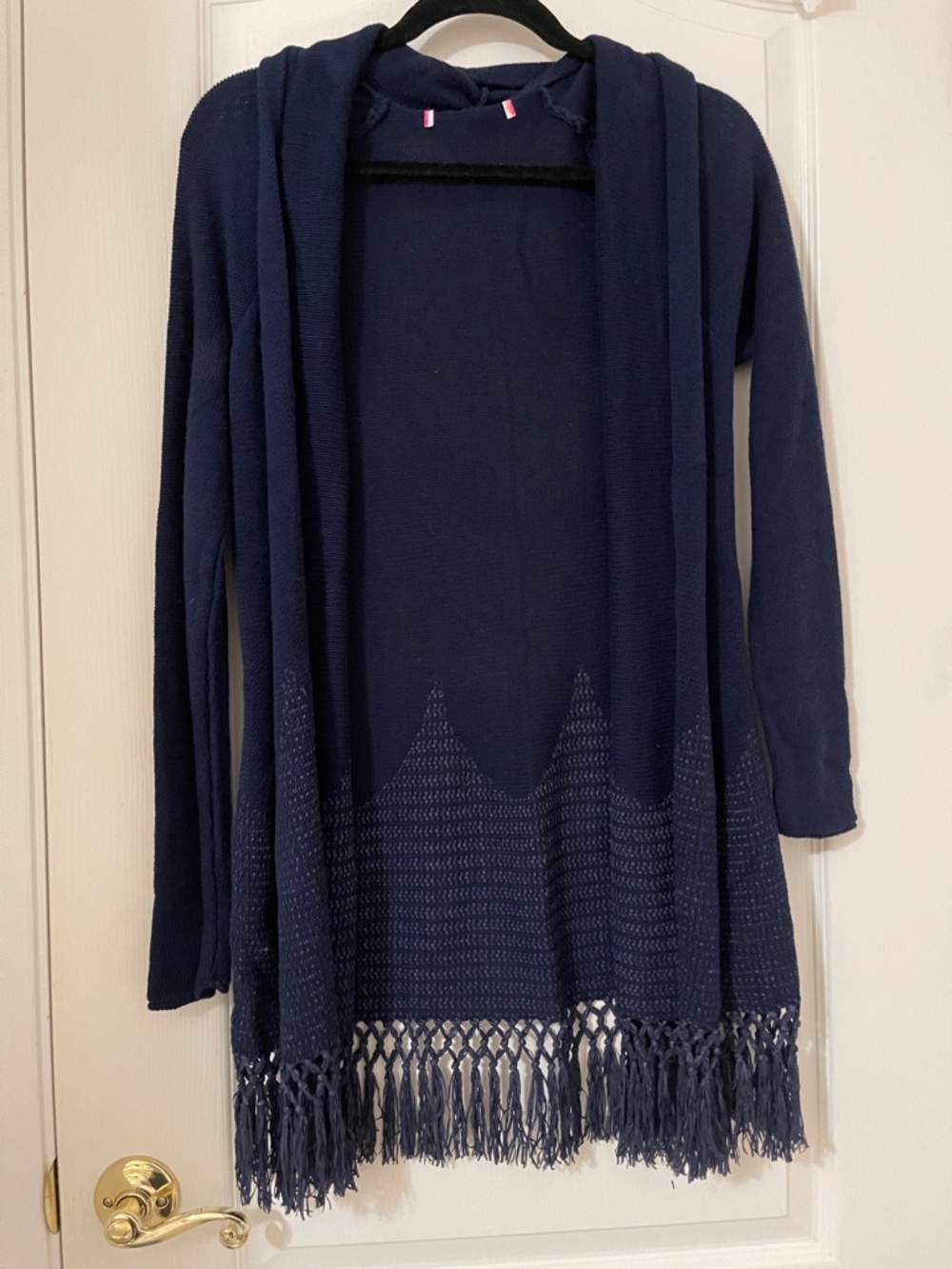 Lilly Pulitzer cardigan EUC
Pit to pit: 14”